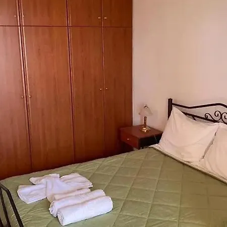 Ξενοδοχείο Marialena 2*