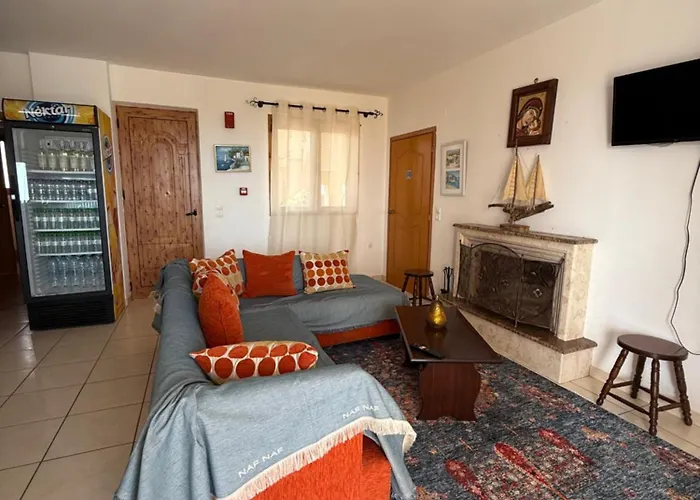 Marialena فندق 2*