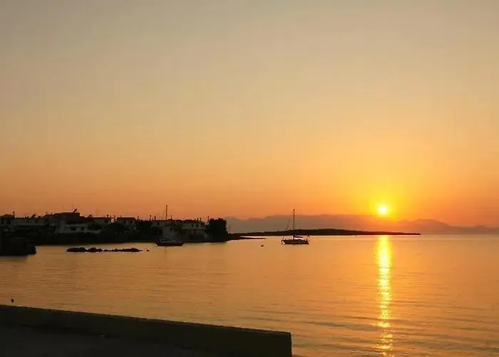 فندق Marialena 2*